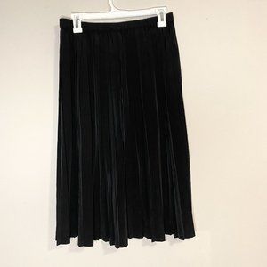 Banana Republic Pleated Skirt Size Small